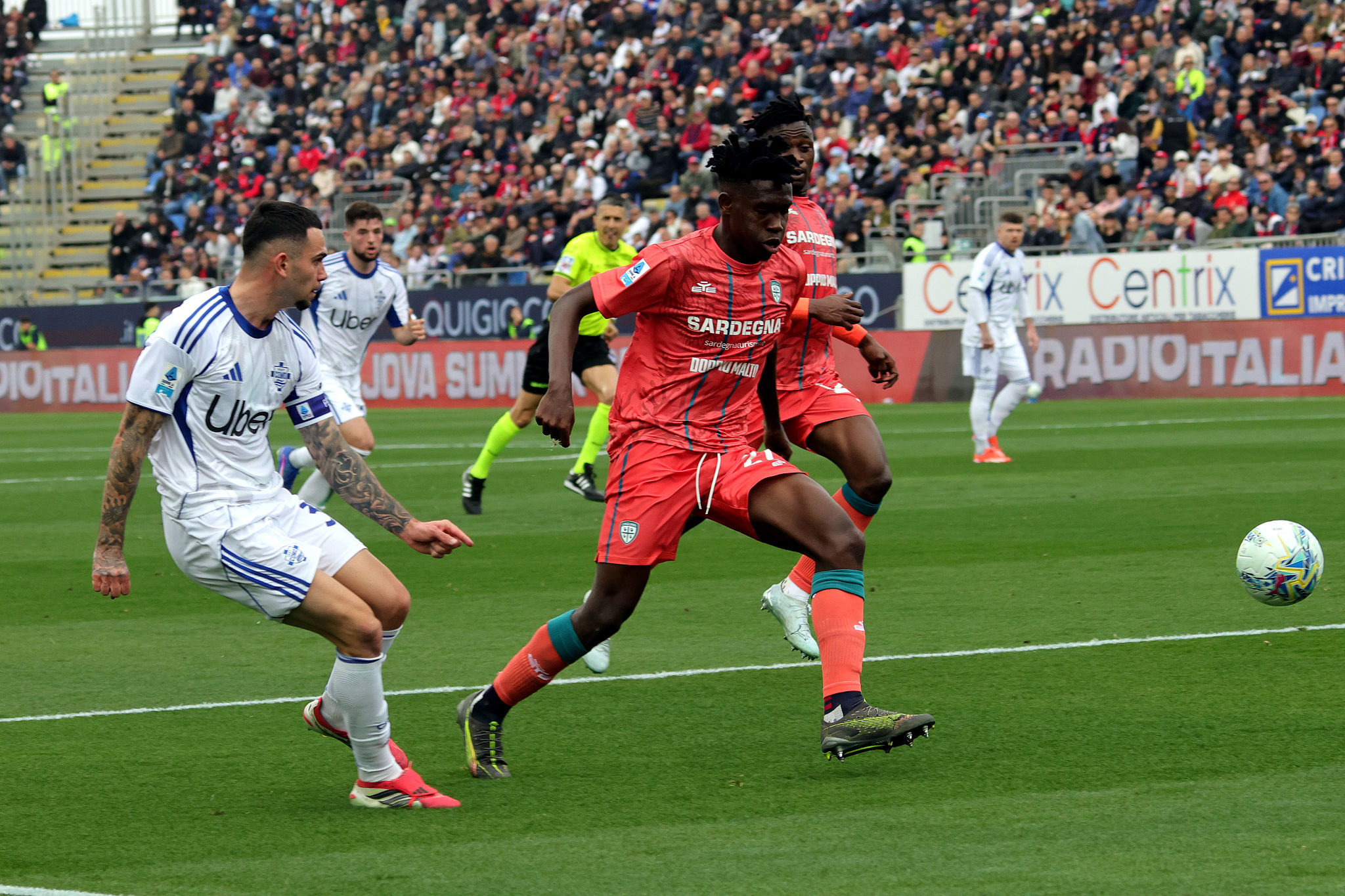 Il Bologna mette gli occhi su Liteta: la sfida col Cagliari apre scenari di mercato