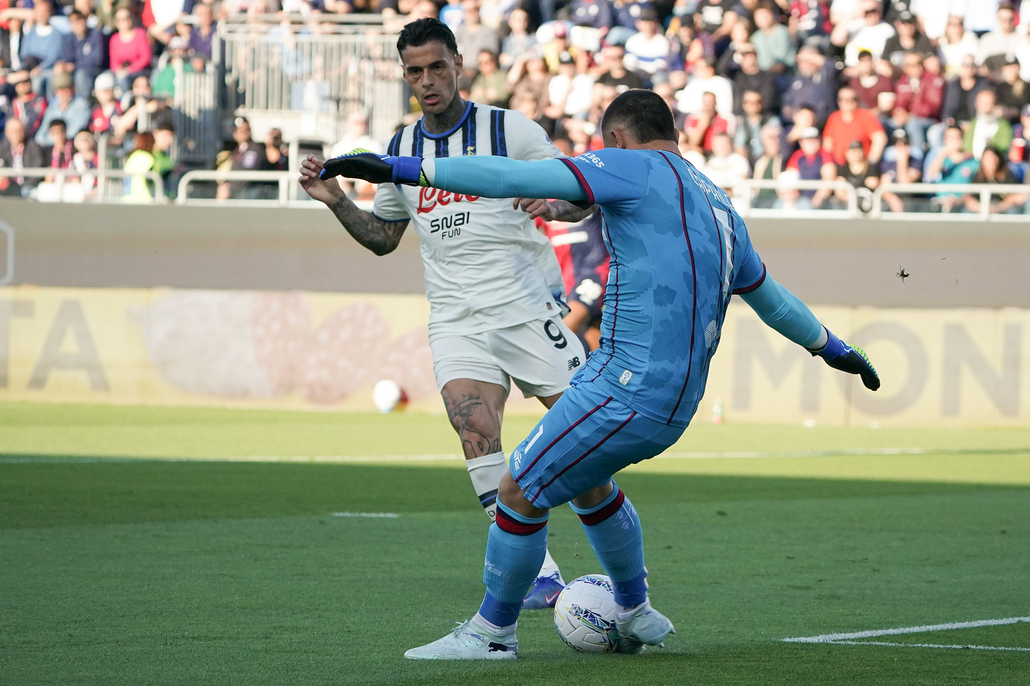Elia Caprile e il Cagliari, un legame che cresce oltre il campo da gioco