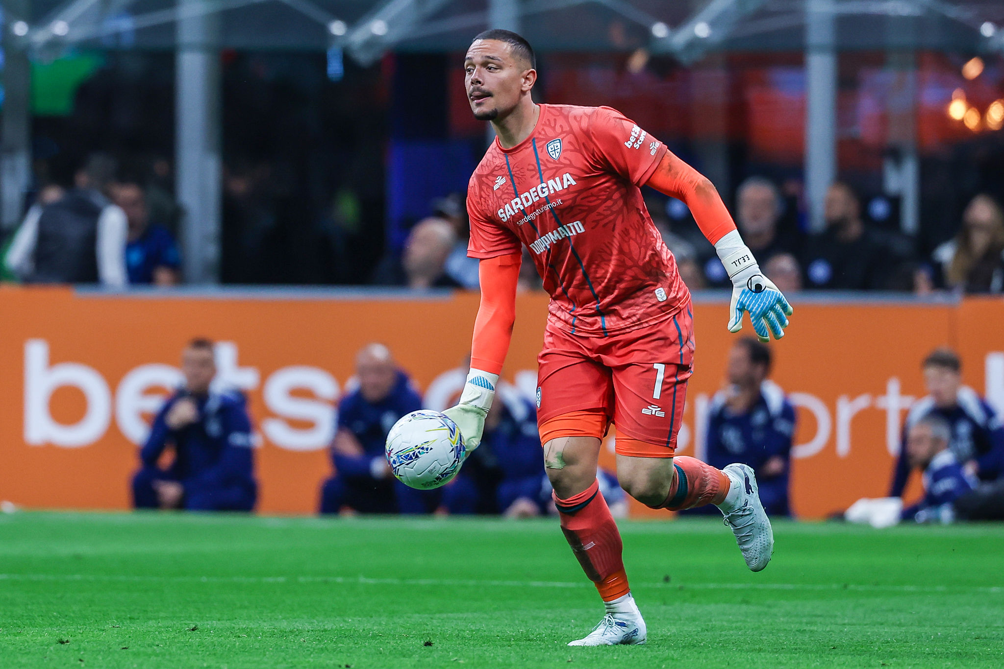 Caprile per il dopo Sommer: l’idea di Sabatini per la porta dell’Inter