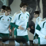 Palestra, gioiello del Cagliari, accende il mercato: la Premier sfida la Serie A