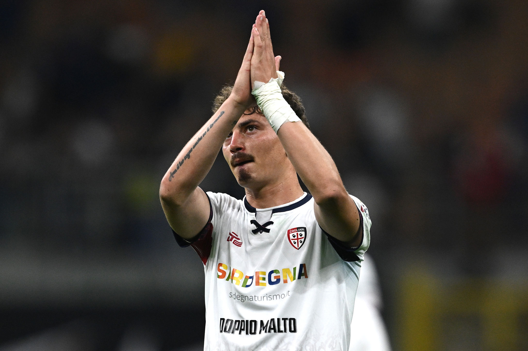 Esposito nel mirino della Serie A. Vari club seguono l'attaccante del Cagliari