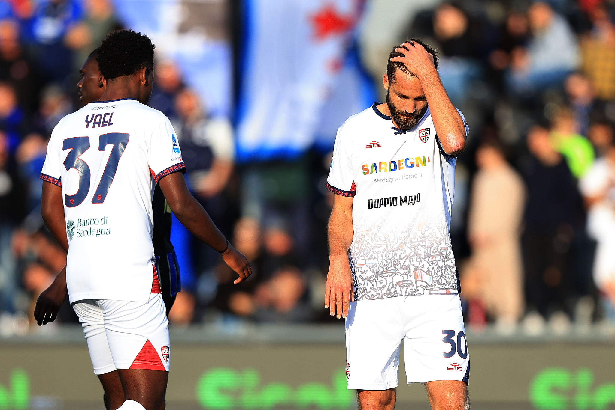 Pavoletti, futuro a Cagliari in bilico. Caruso: "È schietto, ricorda Nainggolan"