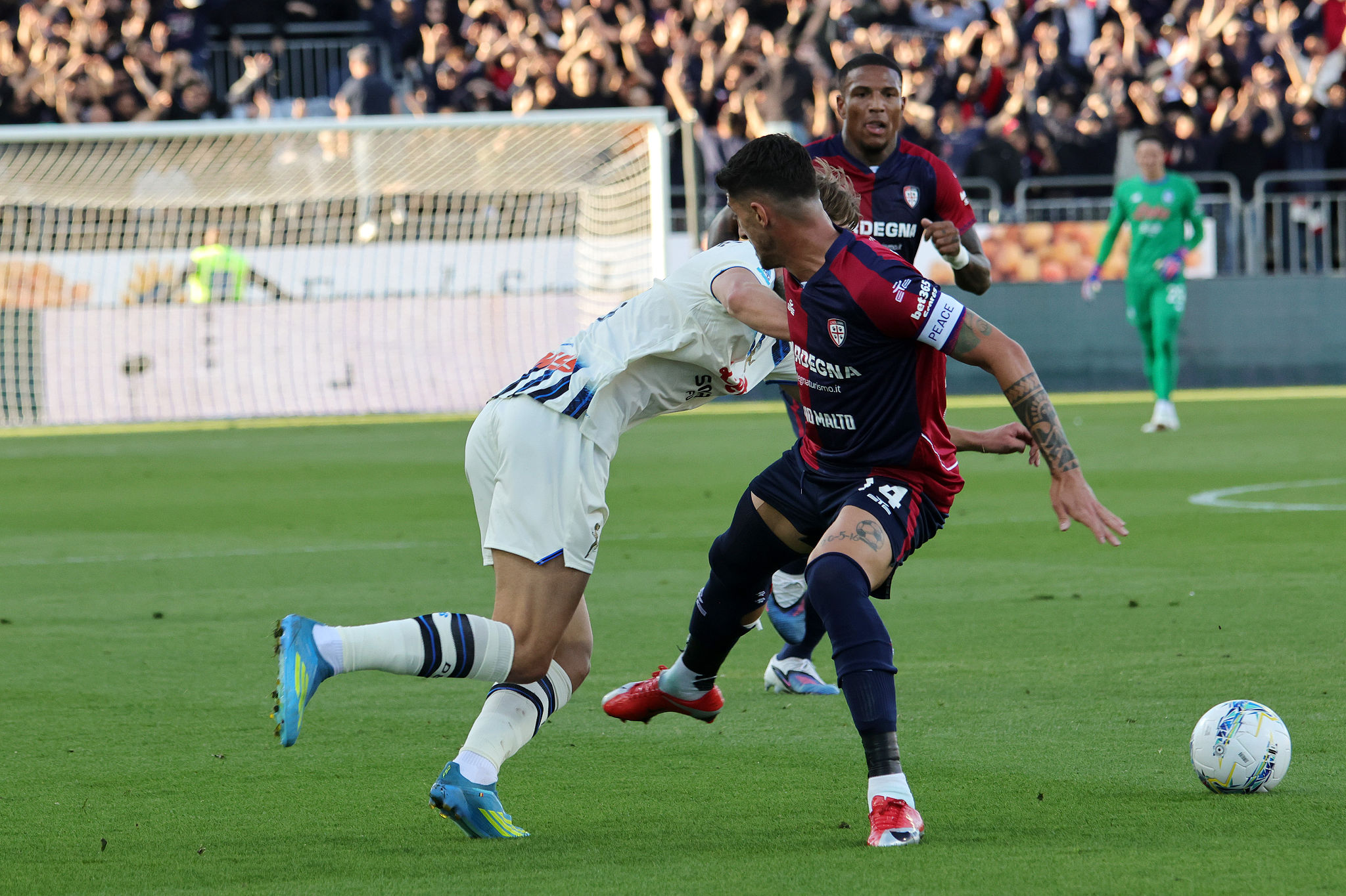 Cagliari, Deiola inaugura la stagione da capitano: "Un orgoglio, ma il vero leader è il gruppo"