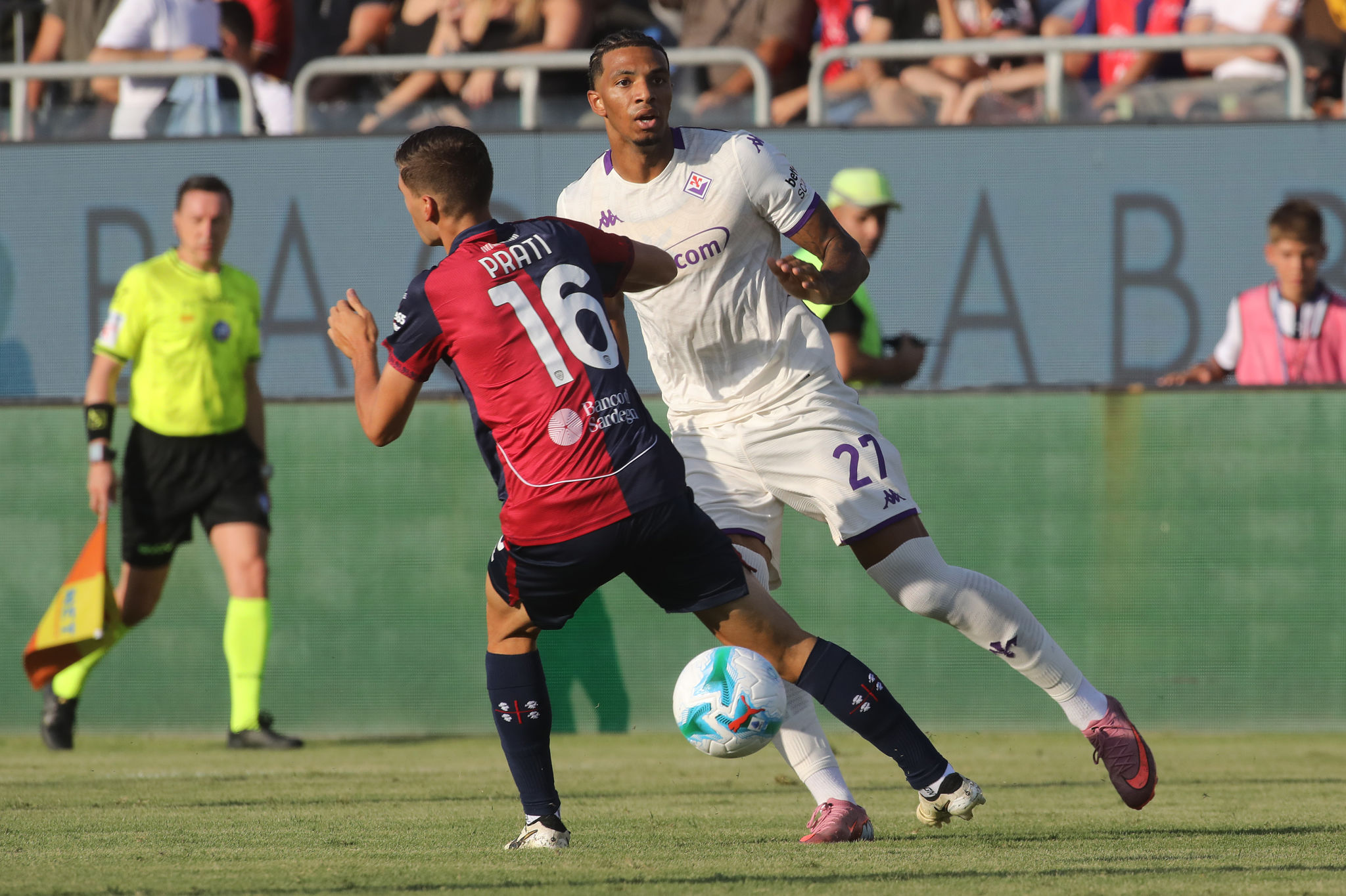 Cagliari, il Genoa torna su Prati: il centrocampista rossoblù resta nel mirino dei liguri