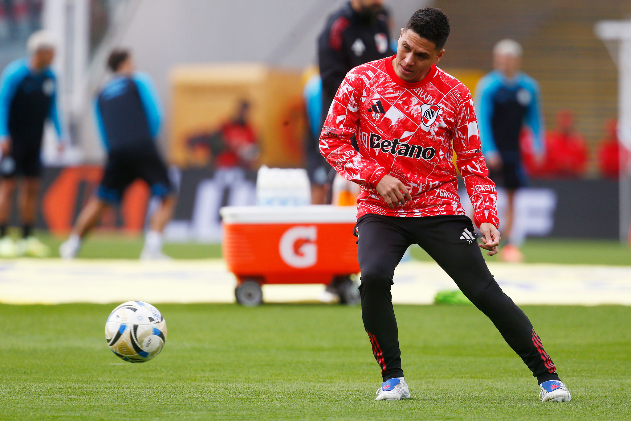 Quintero si allontana dal Cagliari: accordo vicino con l’Atletico Mineiro