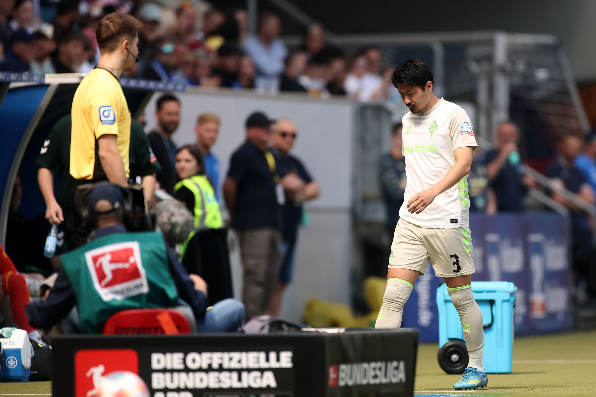 Cagliari, si punta Sugawara per la fascia destra. Accardi al lavoro per il giapponese