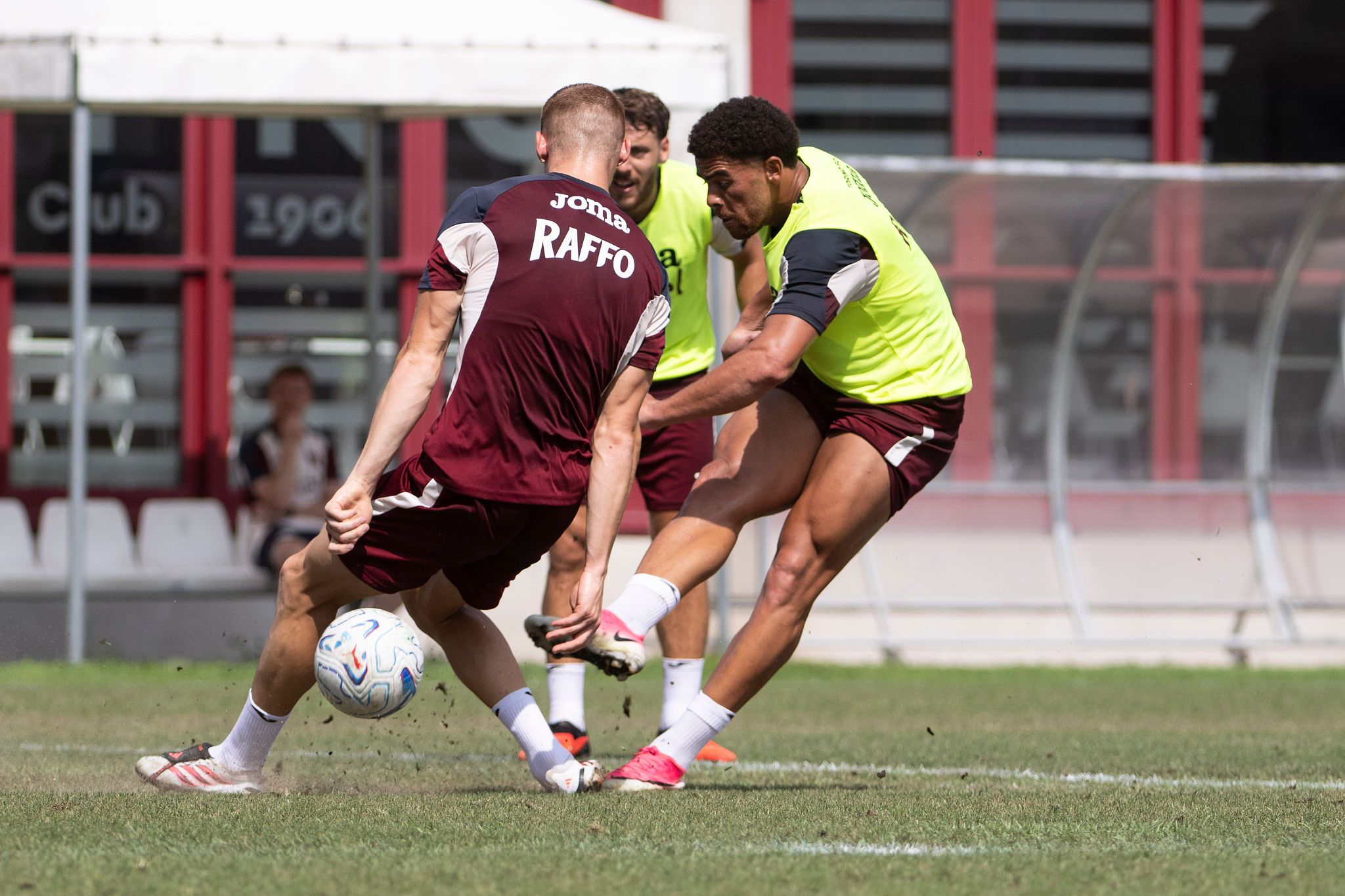 Cagliari, occhi su Che Adams: l’attaccante del Torino può cambiare maglia