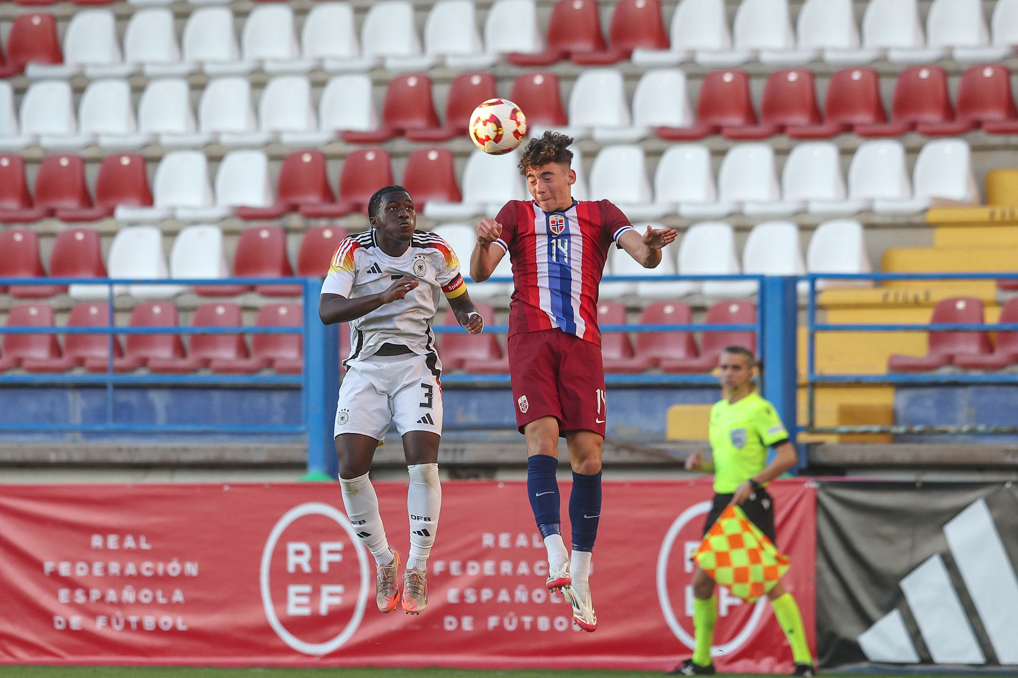 Sfuma l’arrivo di De Ornelas a Cagliari: l’HamKam respinge l’offerta per il classe 2007