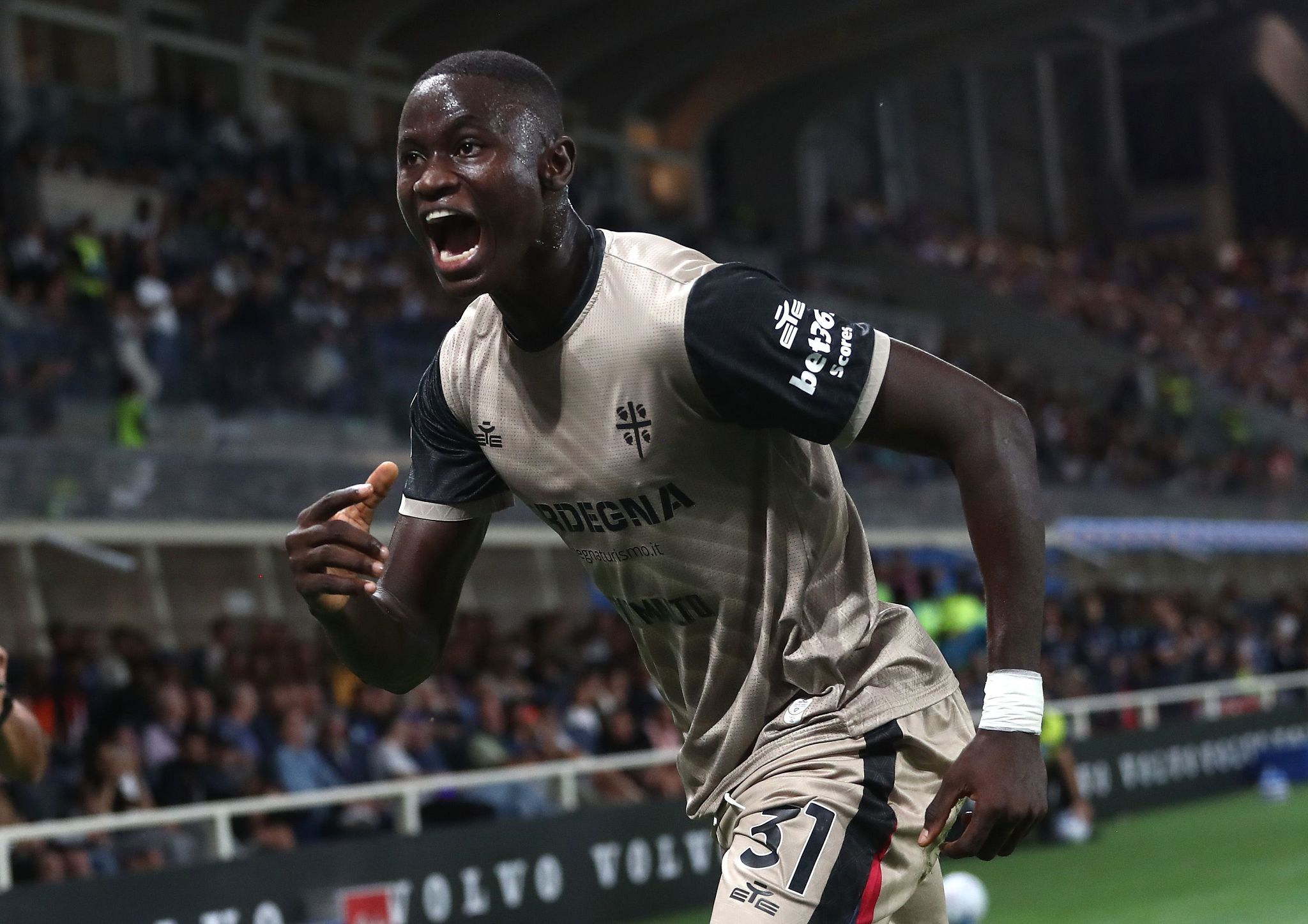 Mendy, Inter e Milan si muovono: anche la Lazio sul talento del Cagliari
