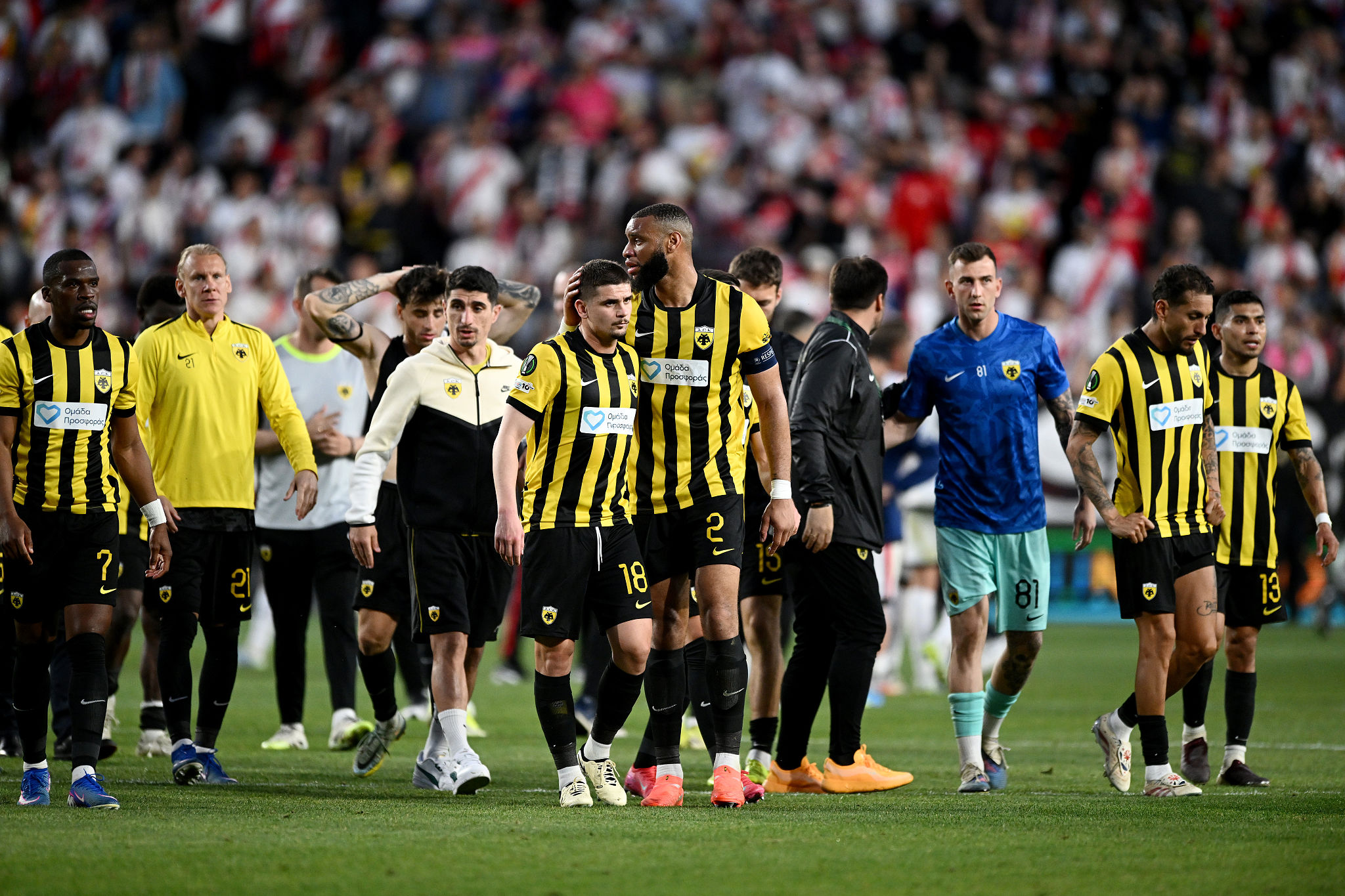 AEK Atene, una punizione dell’ex Cagliari Marin stende il LASK in Champions League