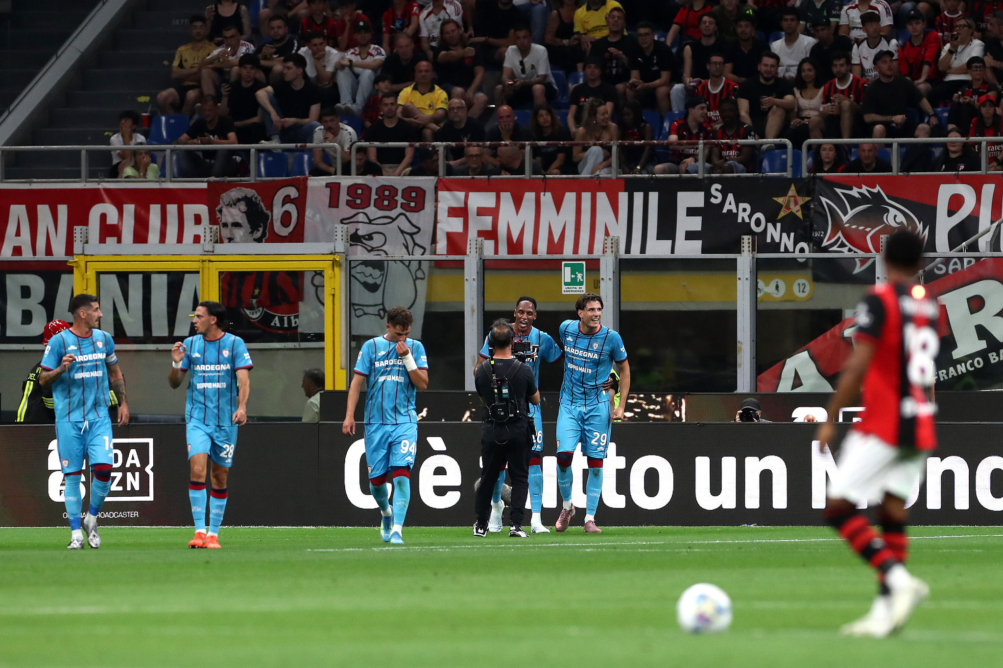 Borrelli titolare in Turchia: l'attaccante del Cagliari in campo con il Rizespor